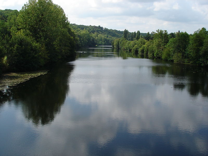 Creuse-folyó: Egy nyári túrát ide biztos beiktatok néhány nagy ponty reményében!