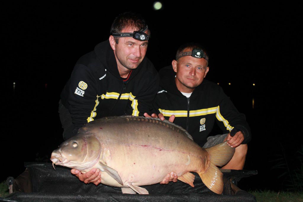 A verseny második legnagyobb hala, amelynek súlya 24,35 kg