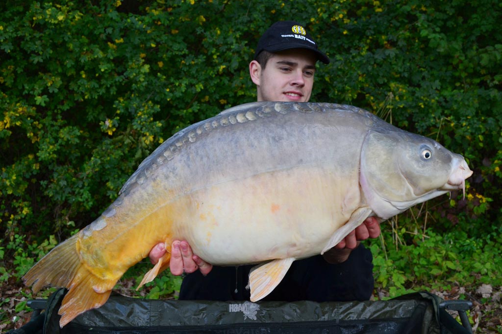 …majd egy 12,50 kg-os tükörpontyot fogott