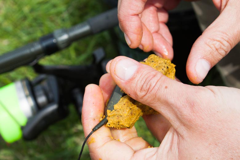 You can easily wrap the same flavour of paste around the lead, to compliment the hookbait that we use. As soon as the end tackle hits the water, it will continuously attract carp to the hookbait with an effective cloud