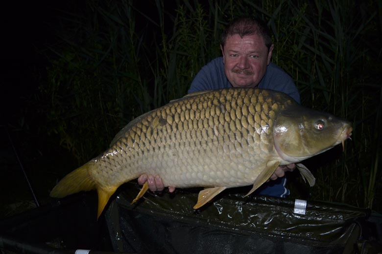 Apa első 10 kg feletti pontya