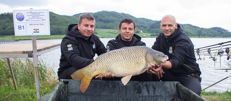 Unser Team existiert seit langem mit der gleichen Formation was unser Erfolg auch beeinflusst!