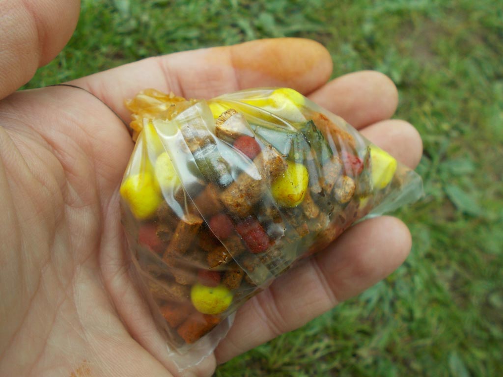 PVA bag with corn poppers and multimix proactive pellets